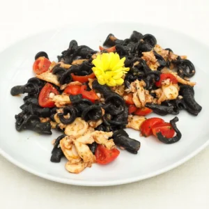 Corallo nero con polpo* e pomodorini