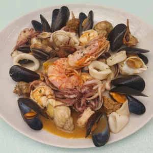 Insalata di mare tiepida - con o senza lumache di mare