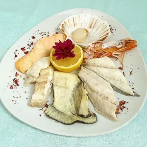 Misto di filetti di pesce al vapore