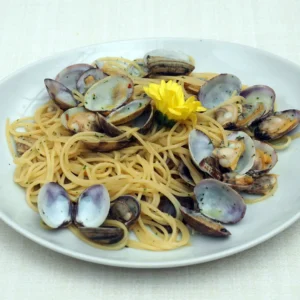 Spaghetti alle vongole veraci